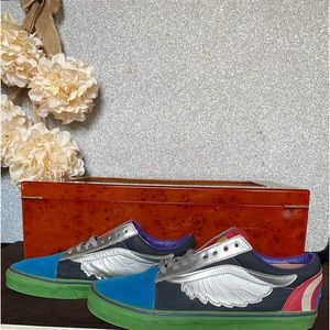 Van’s Old Skool Marvel Avengers Sneakers